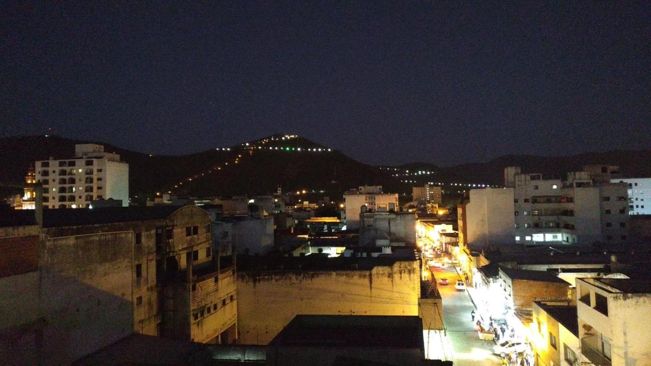 Crystal Hotel Сальта Екстер'єр фото