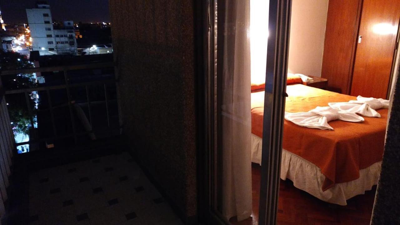 Crystal Hotel Сальта Екстер'єр фото