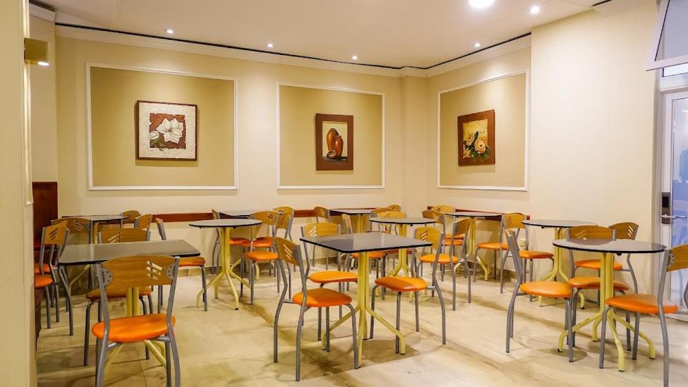 Crystal Hotel Сальта Екстер'єр фото